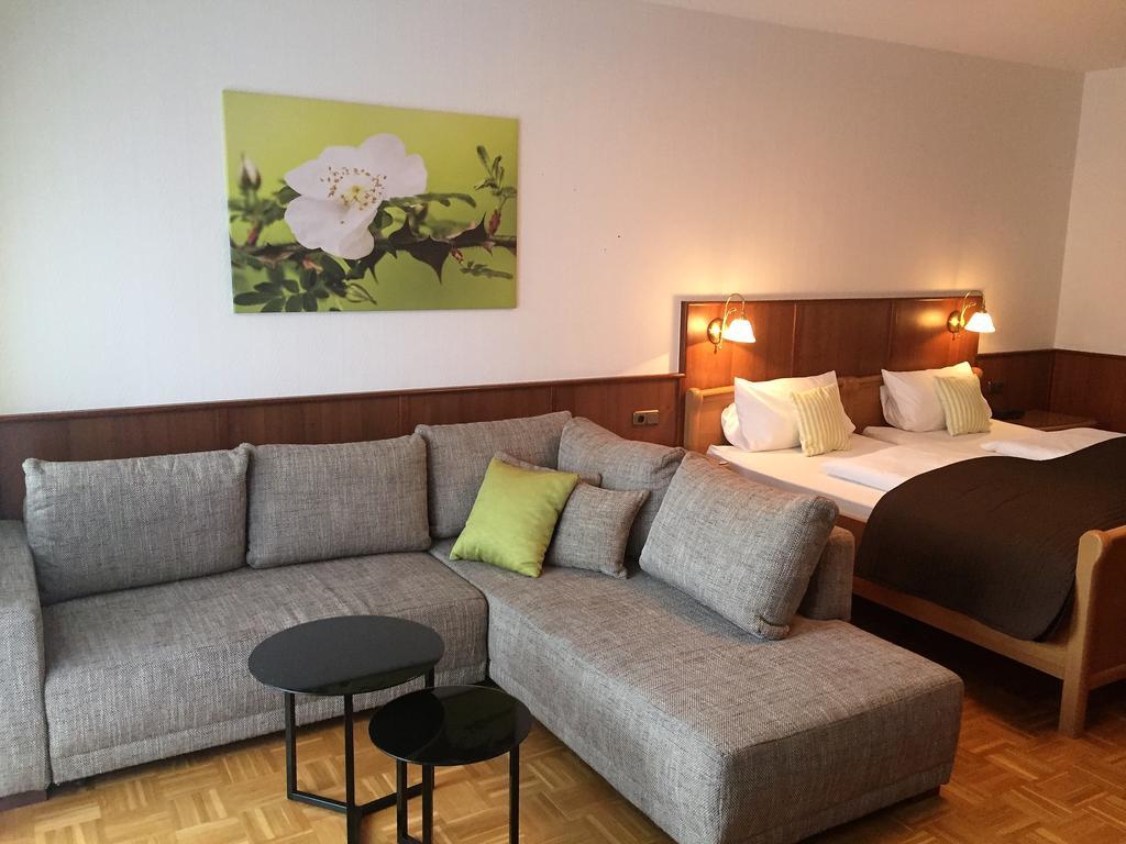 פריזוייטה Hotel Waldgasthof Schoening מראה חיצוני תמונה