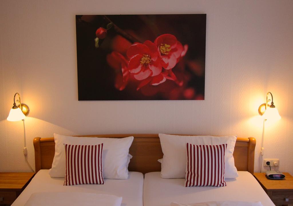 פריזוייטה Hotel Waldgasthof Schoening מראה חיצוני תמונה